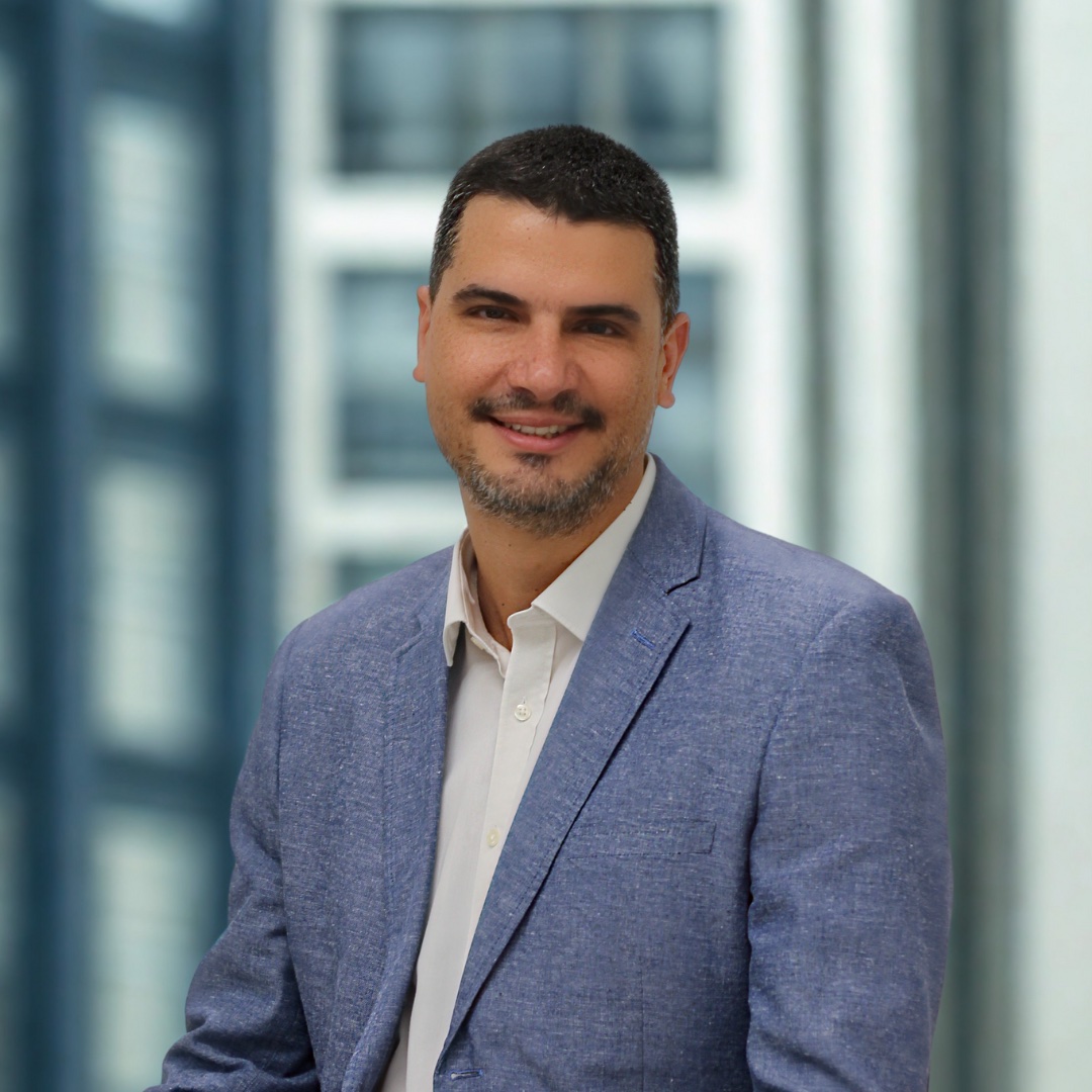 konstantinos nikolopoulos